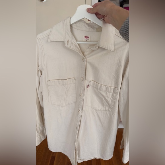 Levi's Jackets & Blazers - Levi's shirt woman